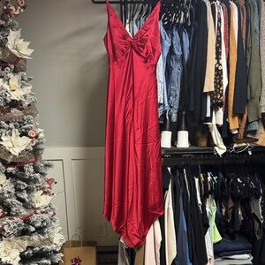 YOUR NEW HOLIDAY DRESS ❤️